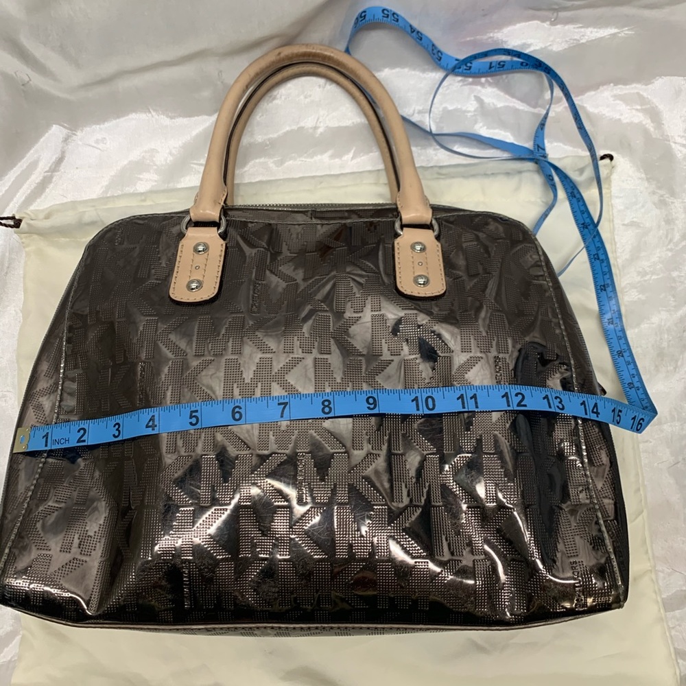 Michael Kors Handbag - Picture 3 of 10